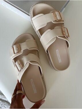 That's So Fetch Cream Double-Buckle Slide Sandals